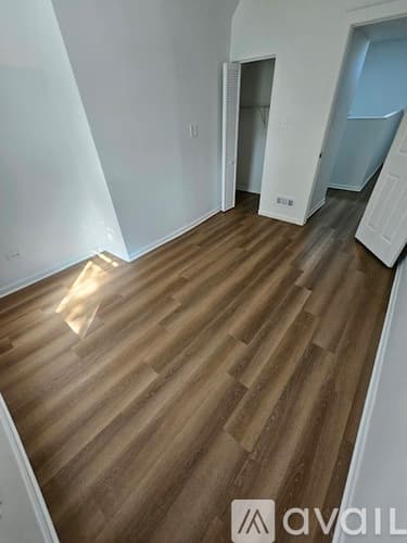 Chicago House: 7042 S Vernon Ave