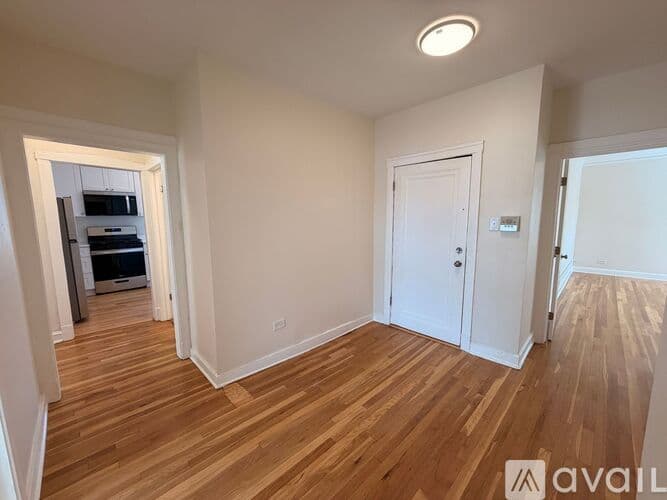 Chicago Apartment: 4906 N St Louis Ave