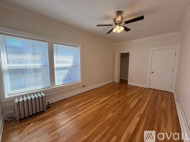 Chicago Apartment: 4906 N St Louis Ave