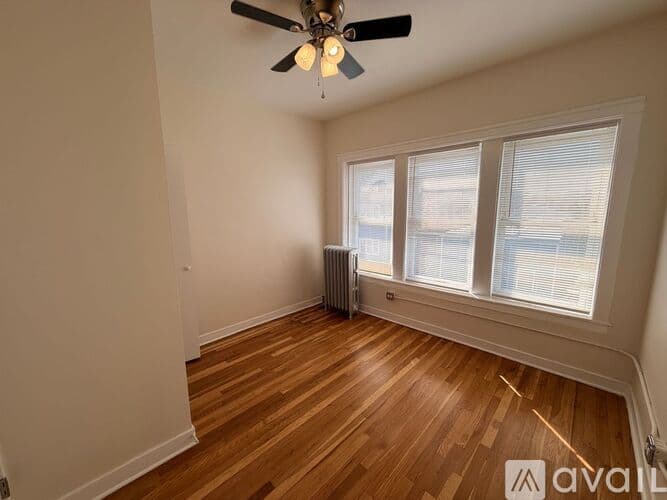 Chicago Apartment: 4906 N St Louis Ave