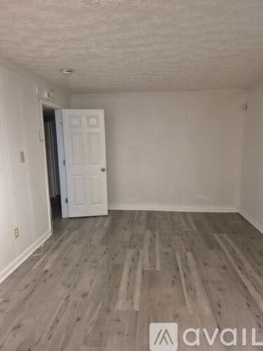 College Park Apartment: College Park