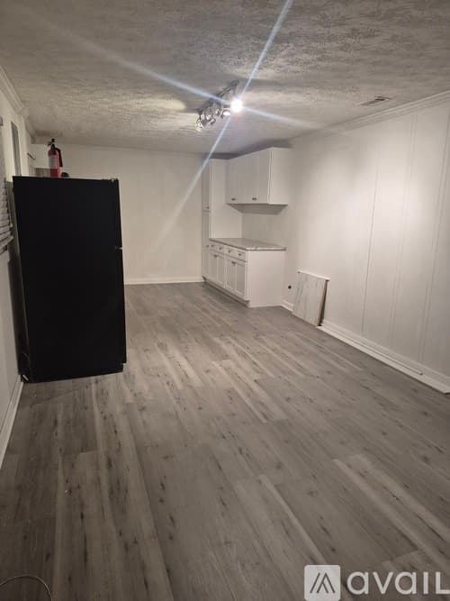 College Park Apartment: College Park