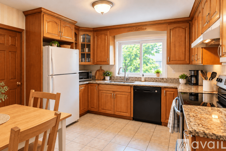 Newton Apartment: 108 110 Manet Rd