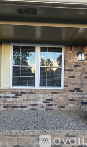 Sherwood House: 89 Spring Grove Drive