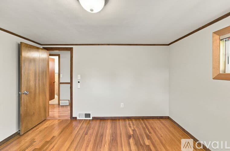 North Smithfield House: 22 Urrico Ave
