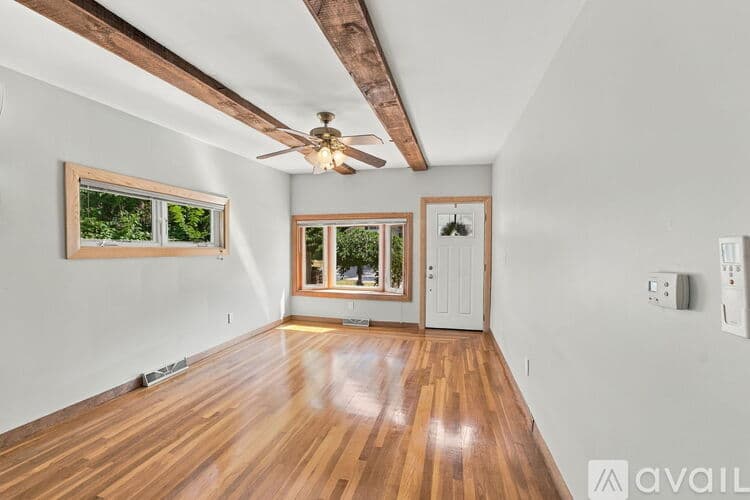North Smithfield House: 22 Urrico Ave