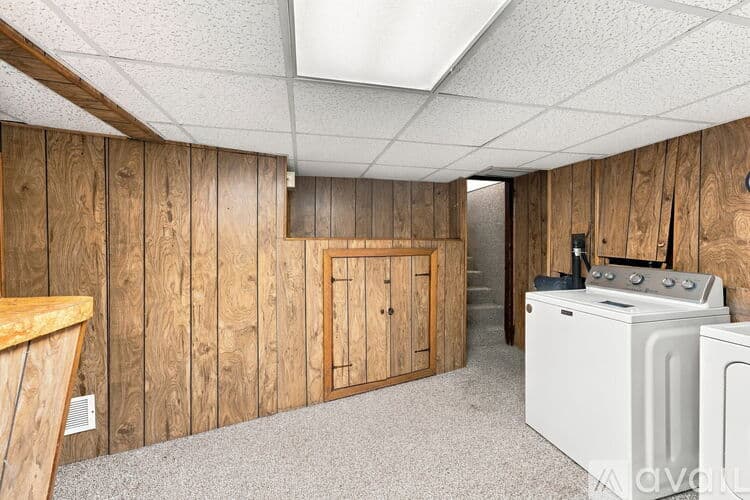 North Smithfield House: 22 Urrico Ave