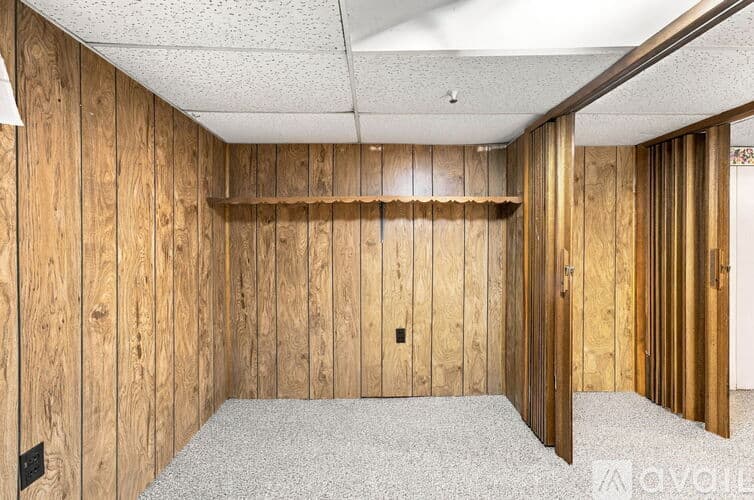 North Smithfield House: 22 Urrico Ave