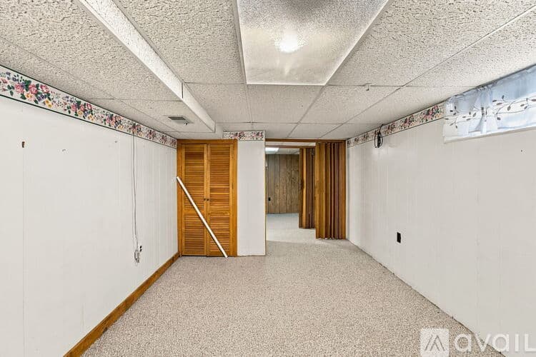 North Smithfield House: 22 Urrico Ave