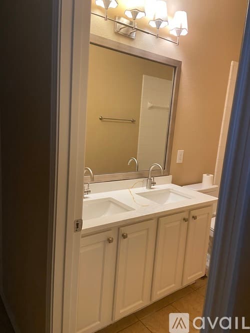 Fort Worth House: 8945 Riscky Trl