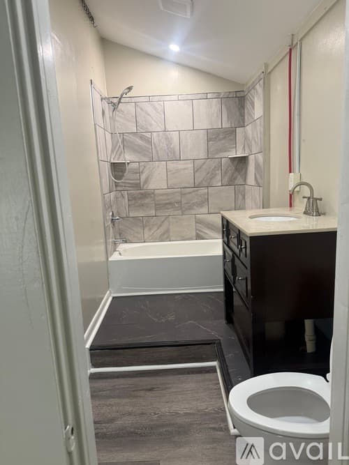 Anderson Apartment: 221 Richey St