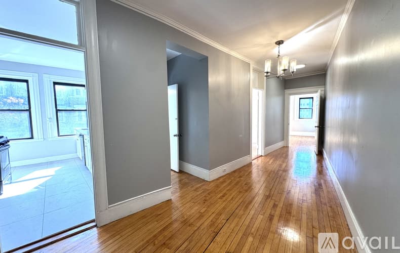 Boston Apartment: 100 Linden St