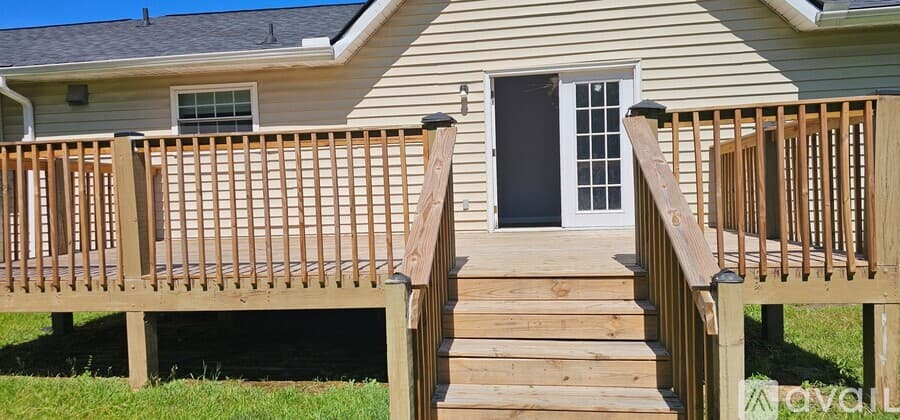 Snellville House: 3101 Brooks Drive