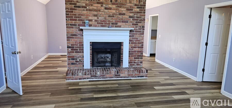 Snellville House: 3101 Brooks Drive