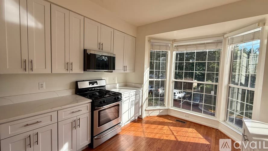 Sterling Townhome: 47612 Watkins Island Square