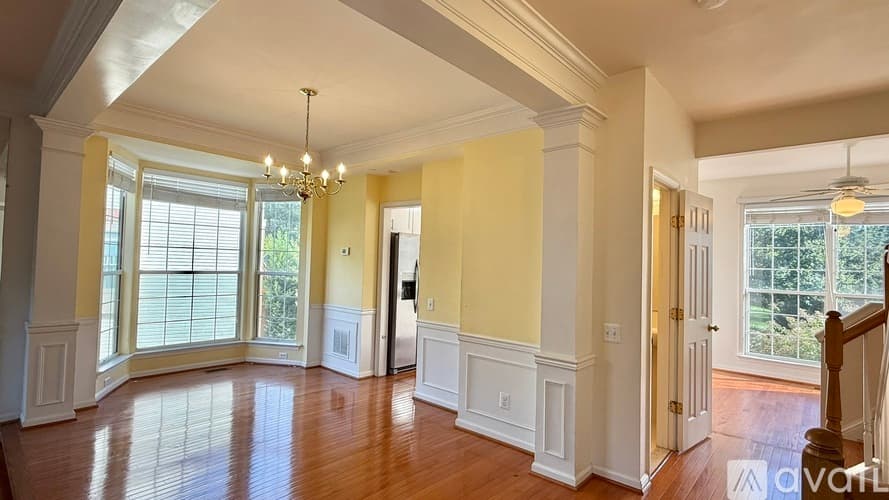 Sterling Townhome: 47612 Watkins Island Square