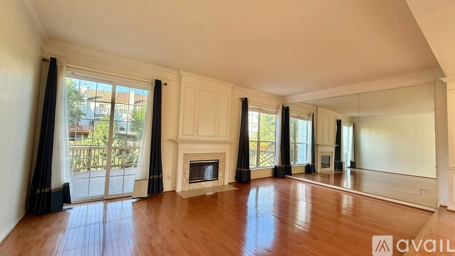 Sterling Townhome: 47612 Watkins Island Square