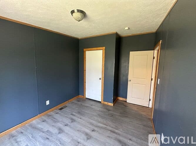 Shade Gap House: 24968 Locke Rd