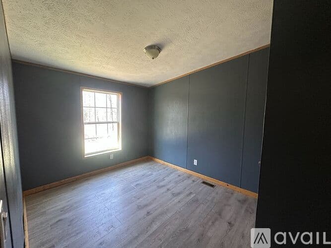 Shade Gap House: 24968 Locke Rd