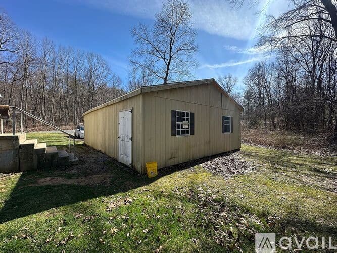 Shade Gap House: 24968 Locke Rd
