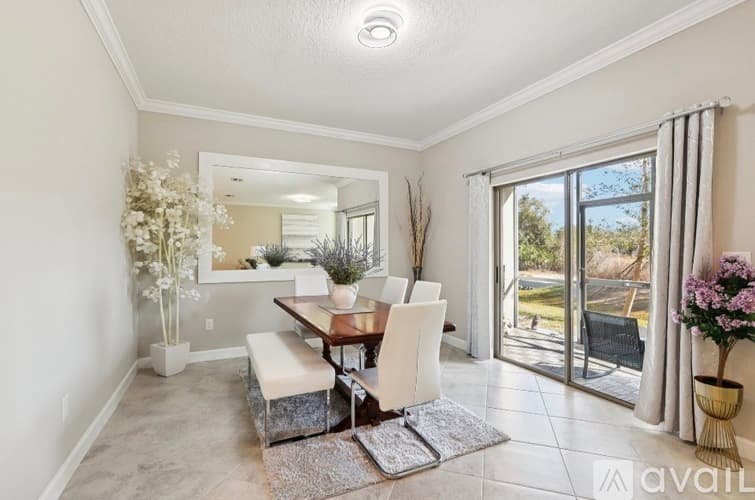 Lutz Townhome: 1306 White Fox Run