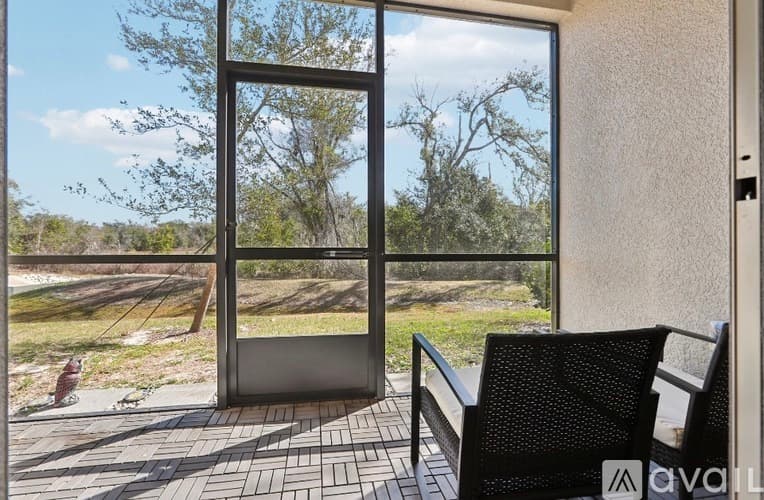 Lutz Townhome: 1306 White Fox Run