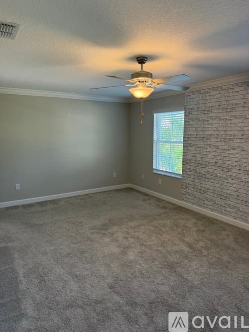 Lutz Townhome: 1306 White Fox Run