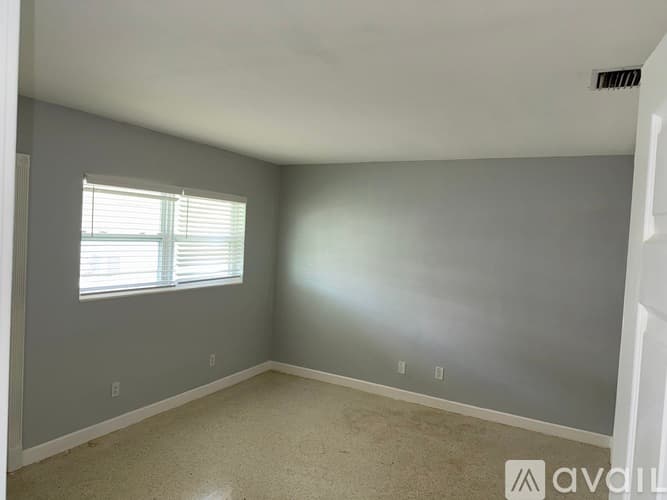 Lighthouse Point Condo: 3851 Northeast 22nd Terrace