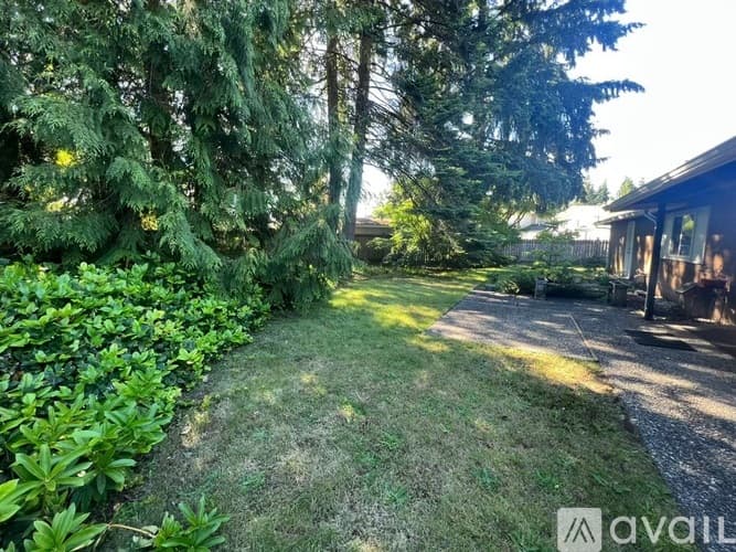 Bellevue House: 6225 129th Place Southeast