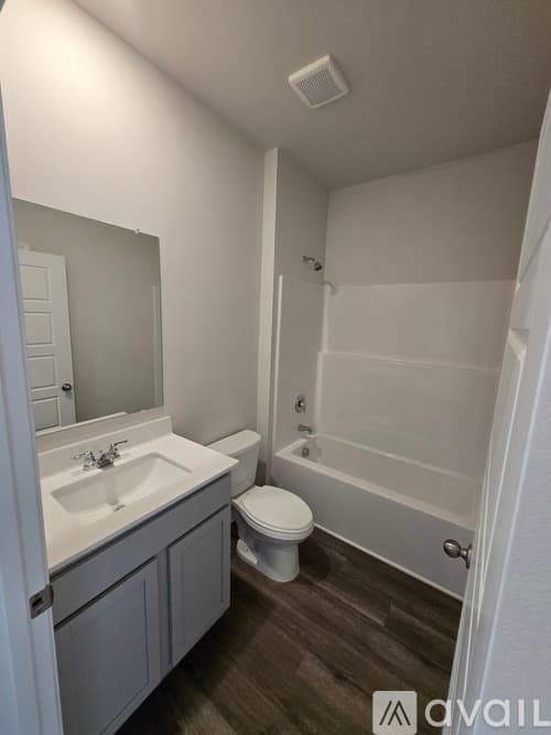 Bonaire House: 1119 Adirondac Way