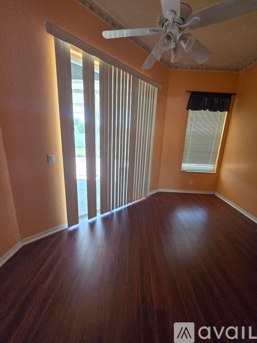 Zephyrhills House: 1821 Tangledvine Dr