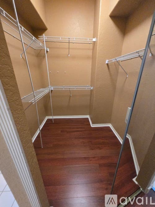 Zephyrhills House: 1821 Tangledvine Dr