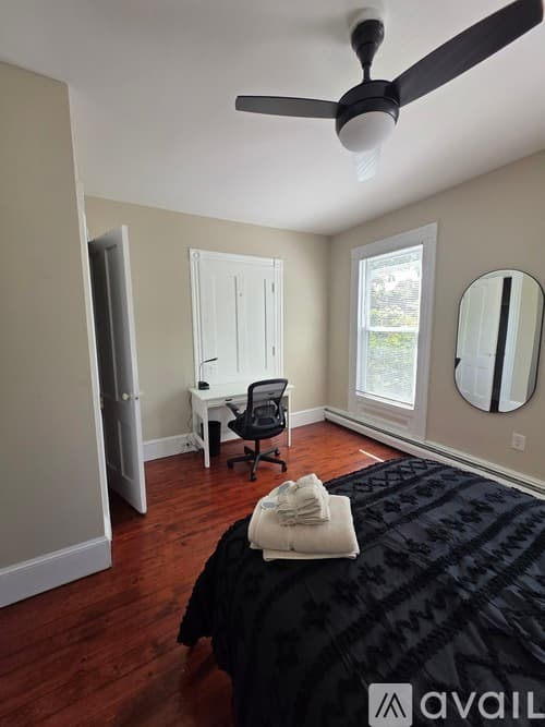 New Haven Apartment: 81 Edwards St