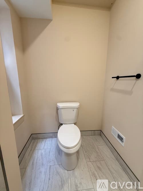 Philadelphia Apartment: 5803 Spruce Street