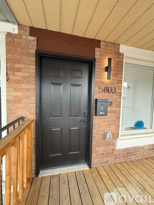 Philadelphia Apartment: 5803 Spruce Street