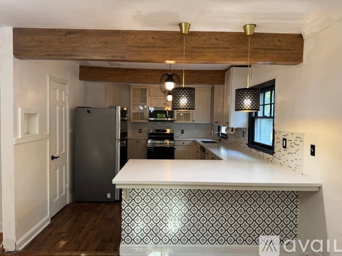 Urbana House: 710 South Maple Street