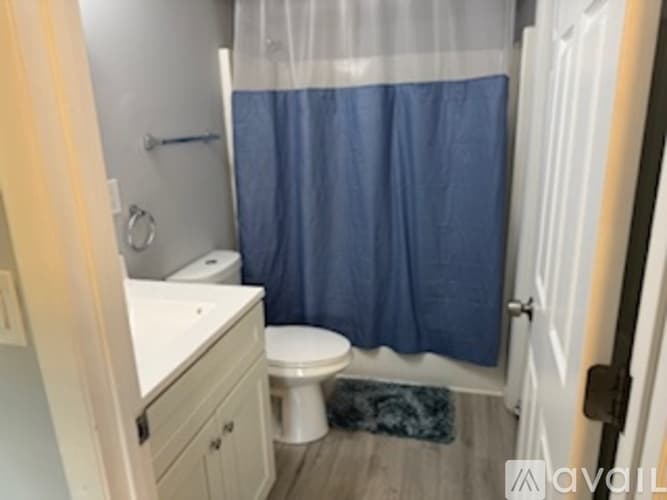 Holyoke Apartment: 34 Maple Crest Circle