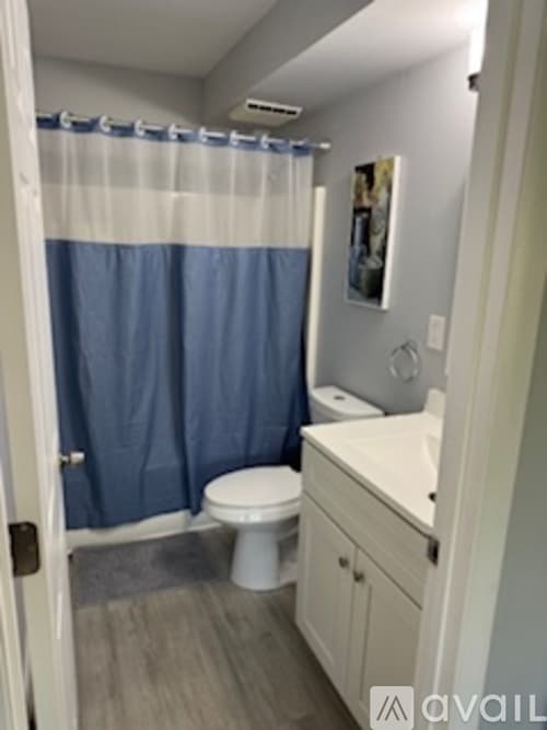 Holyoke Apartment: 34 Maple Crest Circle