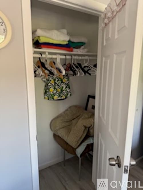 Holyoke Apartment: 34 Maple Crest Circle