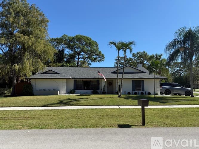 Wellington House: 14191 Snowberry Dr