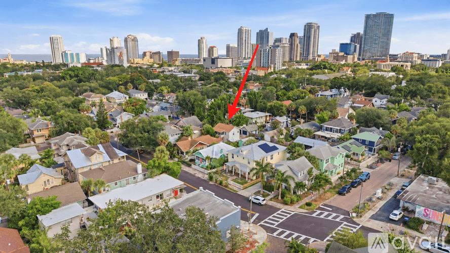 St. Petersburg Apartment: 620 7th Ave N
