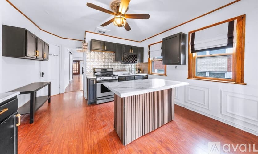 River Forest House: 410 Franklin Avenue