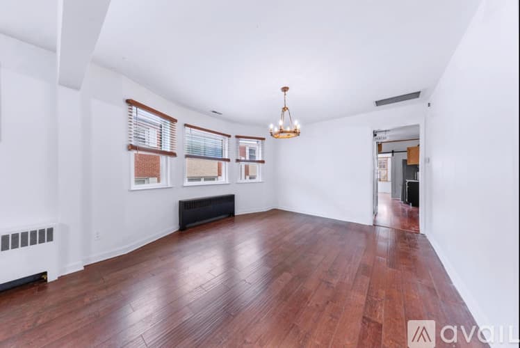 River Forest House: 410 Franklin Avenue
