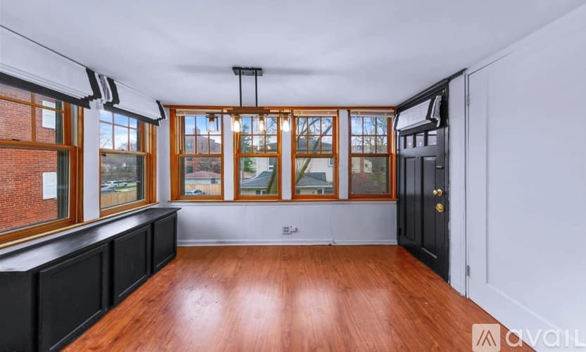 River Forest House: 410 Franklin Avenue