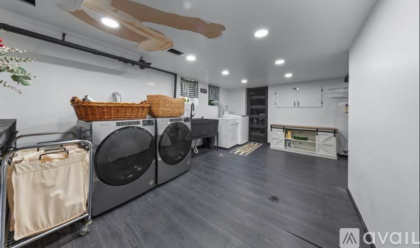 River Forest House: 410 Franklin Avenue