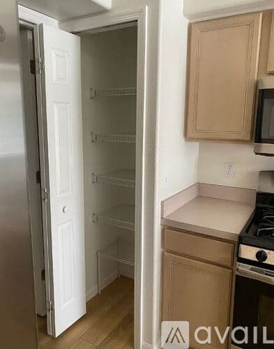 Zephyrhills House: 29139 Crossland Dr