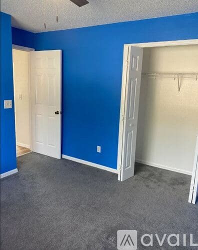 Zephyrhills House: 29139 Crossland Dr