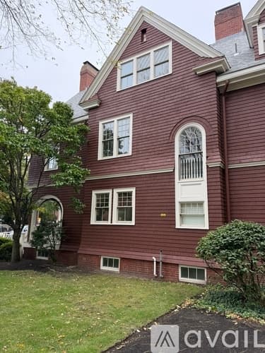 Cambridge Apartment: 24 Garden St