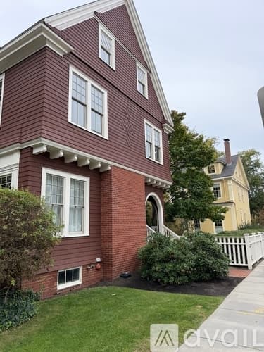 Cambridge Apartment: 24 Garden St