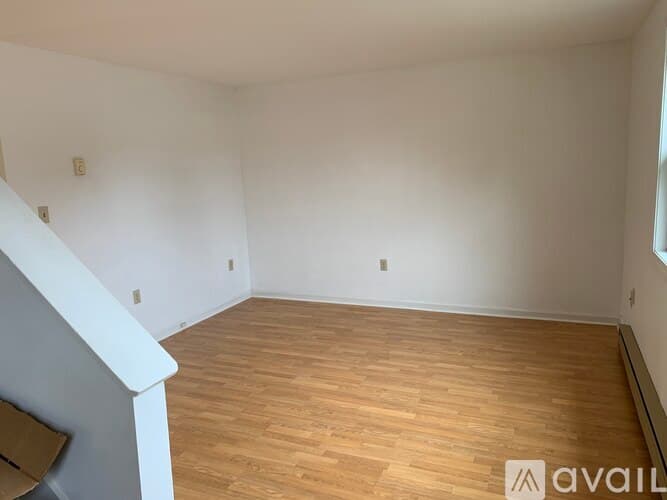 Athol Apartment: 742 Daniel Shays Hwy